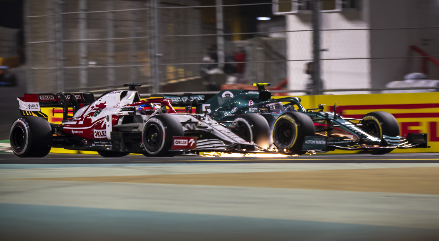 Kimi Raikkonen & Sebastian Vettel, Jeddah Corniche Circuit, 2021