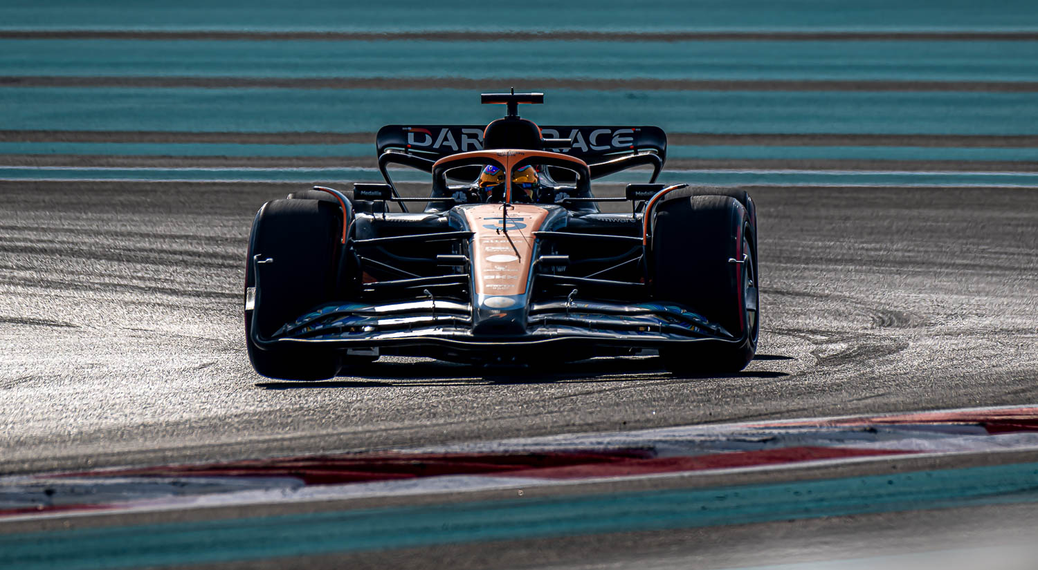Daniel Ricciardo - McLaren, Yas Marina, 2022