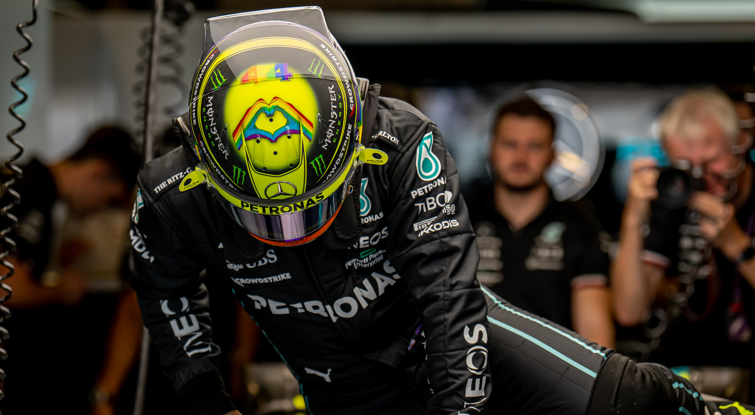 Lewis Hamilton - Mercedes, Yas Marina, 2022