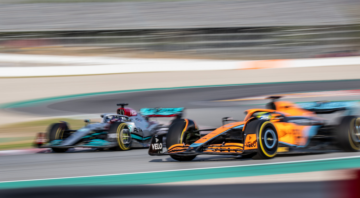 George Russell & Lando Norris, Winter Testing, Circuit de Catalunya, 2022